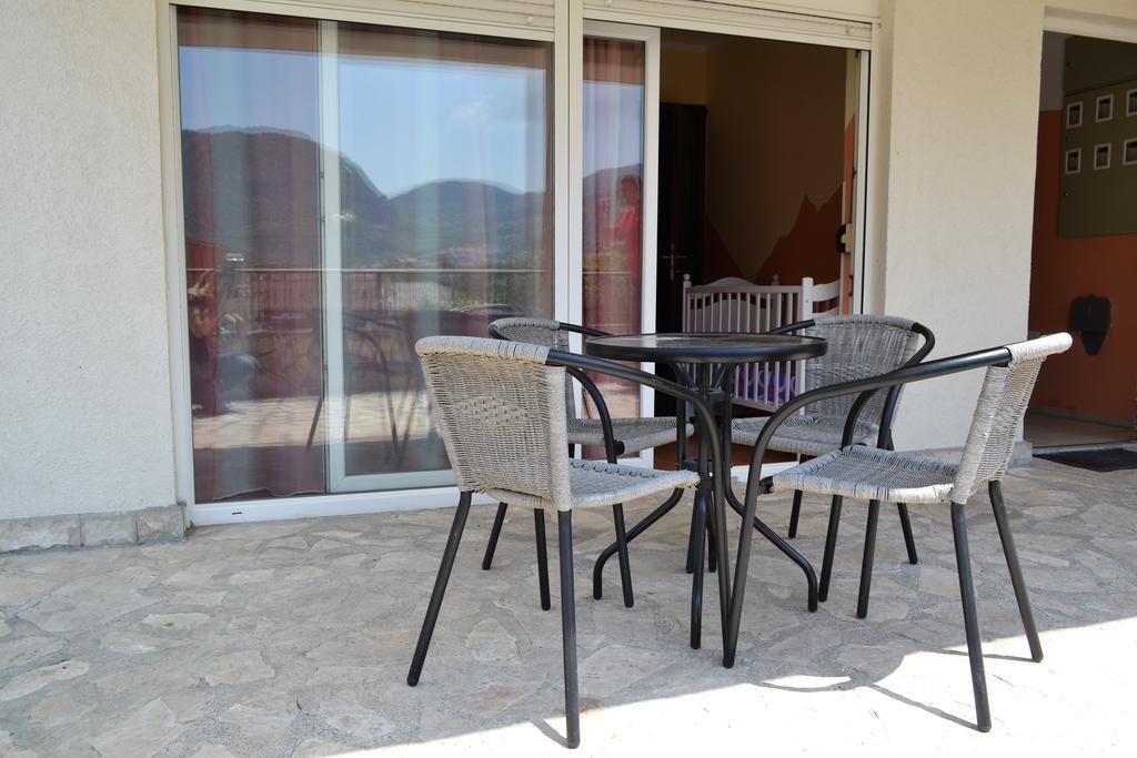 Apartments Villa Marta - Begovic Kotor Bagian luar foto