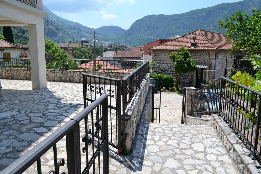 Apartments Villa Marta - Begovic Kotor Bagian luar foto
