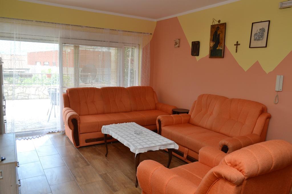 Apartments Villa Marta - Begovic Kotor Bagian luar foto