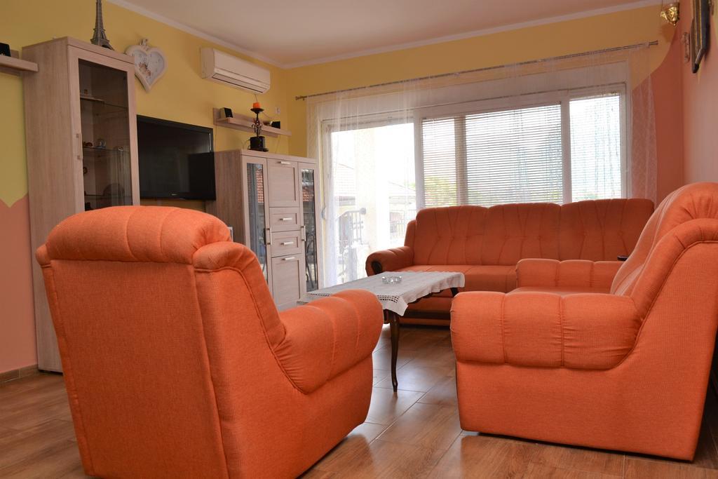 Apartments Villa Marta - Begovic Kotor Bagian luar foto